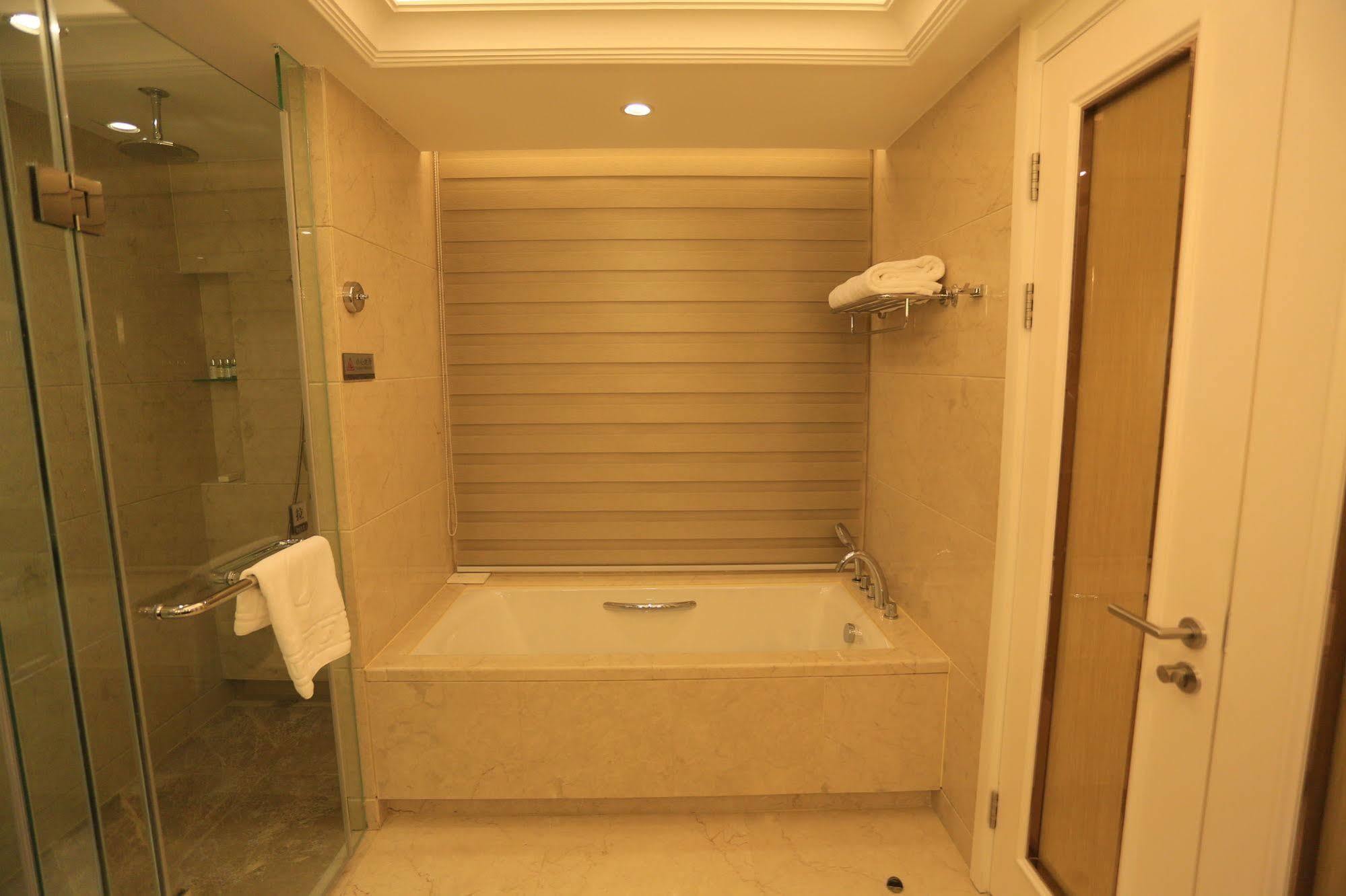 Baoji Jianguo Hotel Exteriör bild